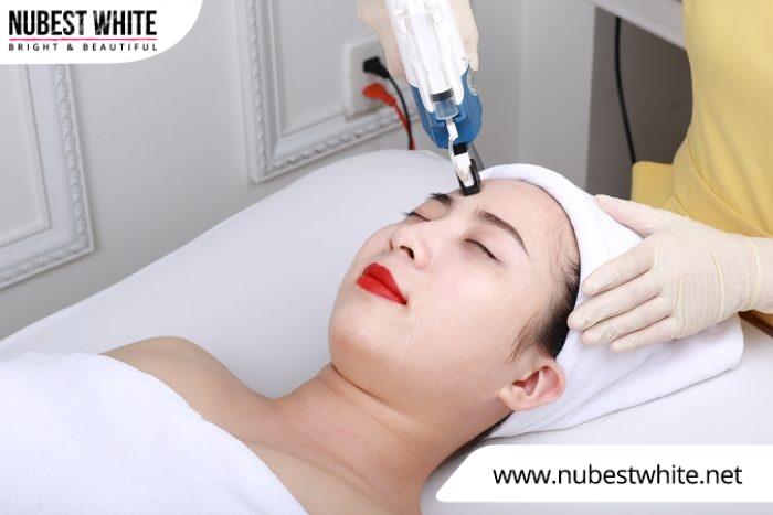 Cấy trắng da mặt tại các cơ sở không uy tín có thể làm da bị tổn thương